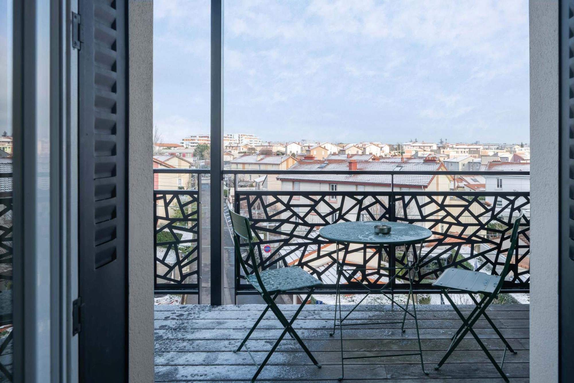Residence Leon Blum - Appartements Design - Parking Клермон-Ферран Экстерьер фото