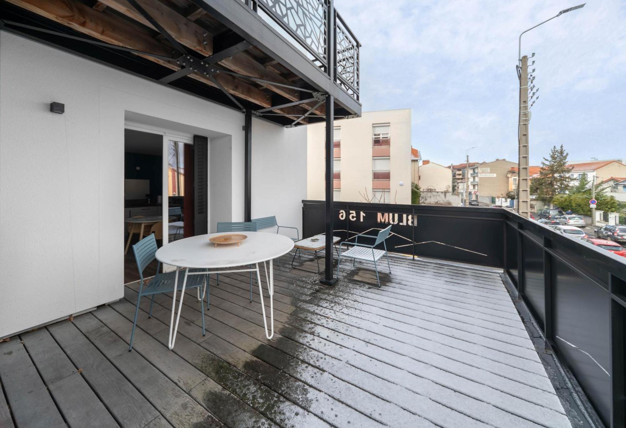 Residence Leon Blum - Appartements Design - Parking Клермон-Ферран Экстерьер фото