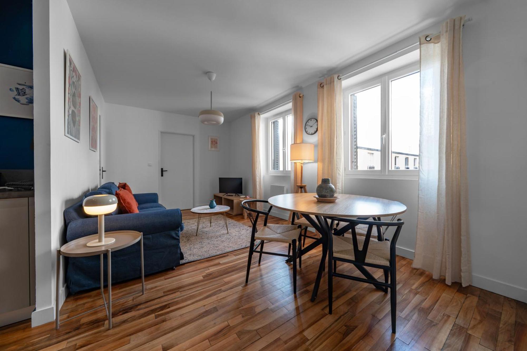 Residence Leon Blum - Appartements Design - Parking Клермон-Ферран Экстерьер фото